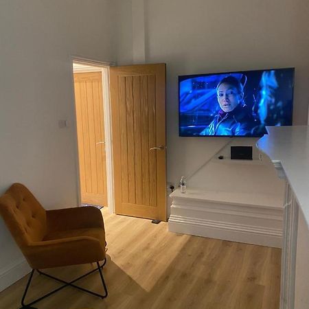 I&J Suites London Bagian luar foto
