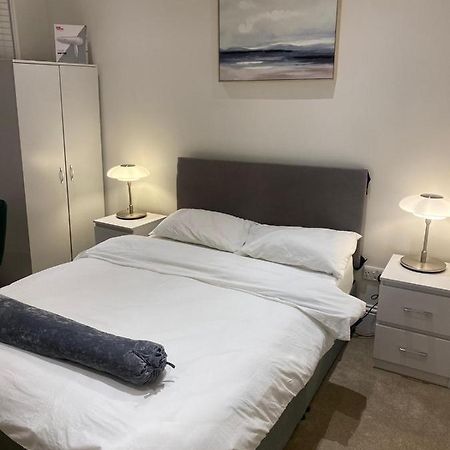 I&J Suites London Bagian luar foto