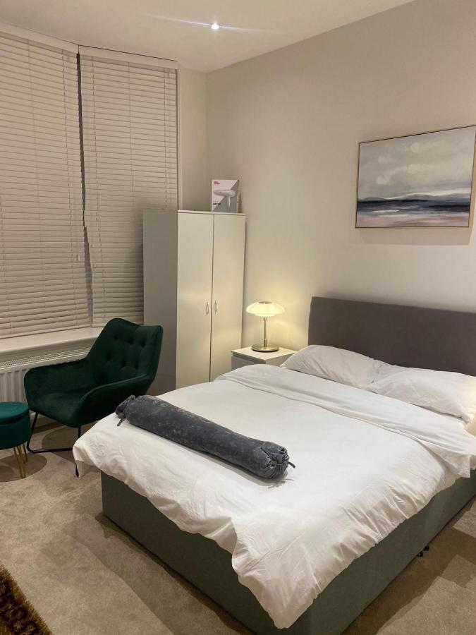 I&J Suites London Bagian luar foto