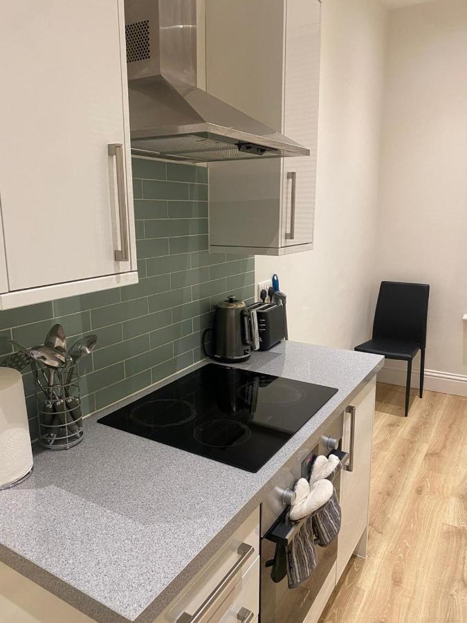 I&J Suites London Bagian luar foto